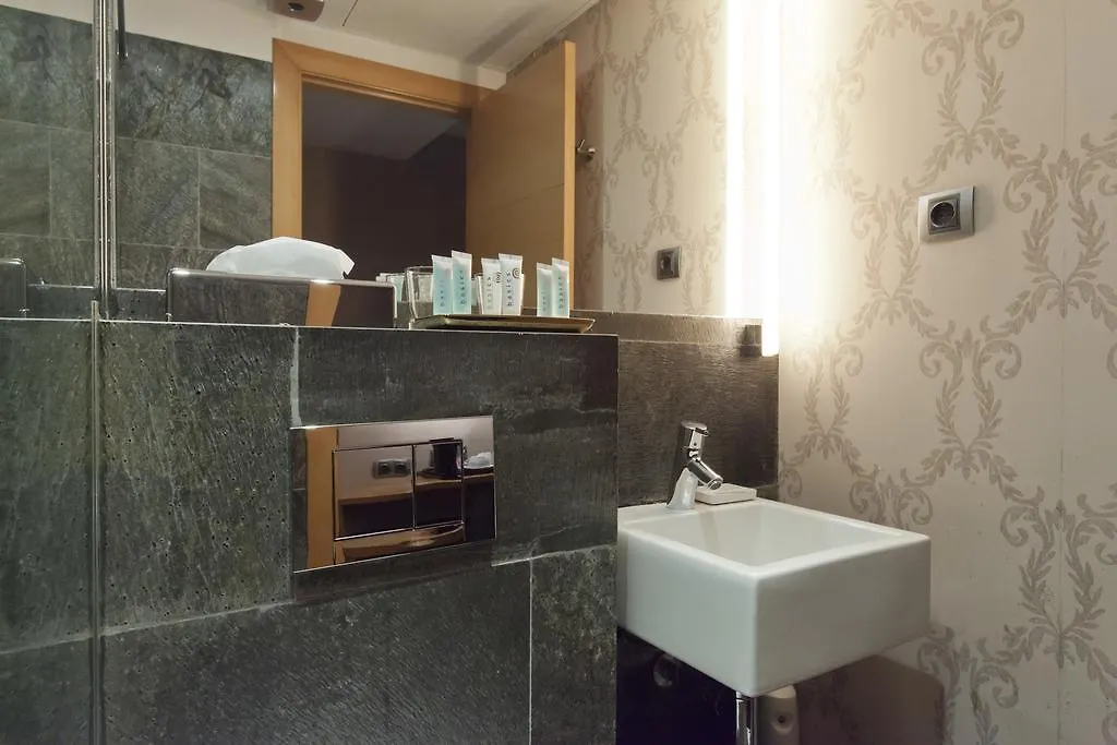 Casa Boutique Barcelona Hotel 3*,