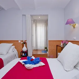 Barcelona City Rooms Гостевой дом