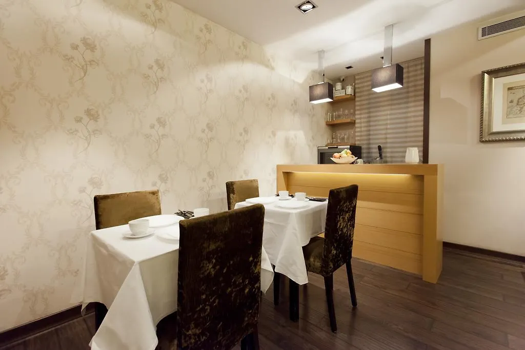 Casa Boutique Barcelona Hotel 3*,